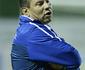 Celso Roth reclama de preciosismo do rbitro e v evoluo no Cruzeiro