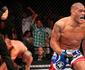Antnio 'Pezo' nocauteia e tira invencibilidade de Travis Browne no UFC
