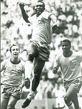 O dia em que Pelé, o maior jogador de todos os tempos, foi