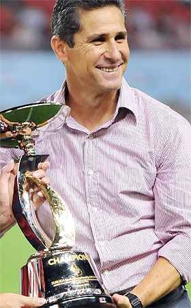 Fla tem acerto verbal com Jorginho  e espera apresentá-lo na terça-feira