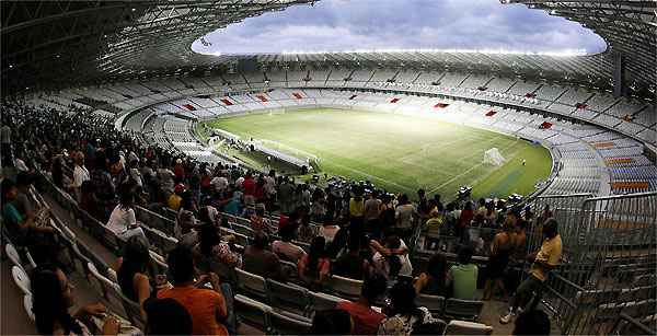 Novo' Mineirão criou problema de falta de vagas de estacionamento