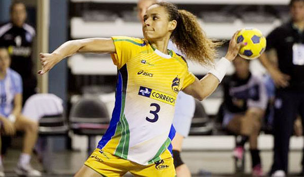 Handebol: Alexandra Nascimento é eleita a melhor jogadora do mundo