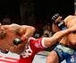 Vitor Belfort liquida Luke Rockhold com lindo chute rodado no primeiro round