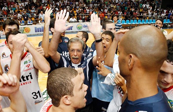 Raphael Oliveira/EAZ