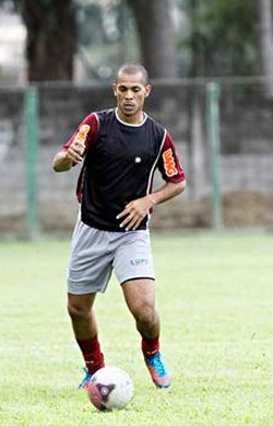Rodrigo Clemente EM DA PRESS