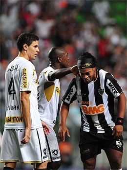 Alexandre Guzanshe/EM/D.A Press