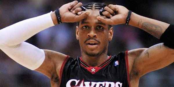 Allen Iverson estreia-se com derrota - Basquetebol - Jornal Record