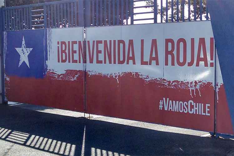 Preparada para receber o Chile durante a Copa, Toca II tem mensagem de incentivo a La Roja