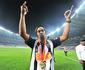 Aps voo perdido para Portugal, Ronaldinho permanece de folga e no aparece no CT do Galo