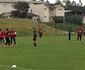 Com chuva e frio, Galo treina bolas paradas em resort antes de enfrentar o Figueirense