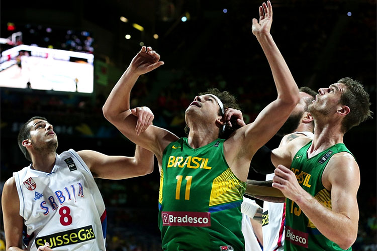 Seleção brasileira de basquete corta americano para Rio-2016