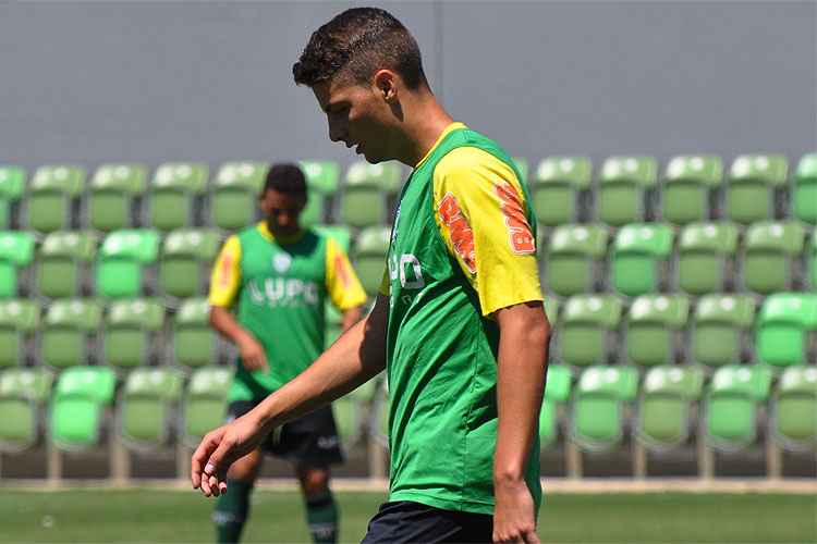 Andrey está entre os 3 jogadores com mais cartões no Brasileiro 2020