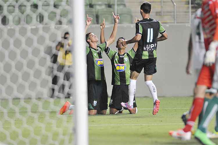 Cruzeiro goleia o Mamoré por 4 a 1 em Patos de Minas, no primeiro jogo do  ano - Superesportes