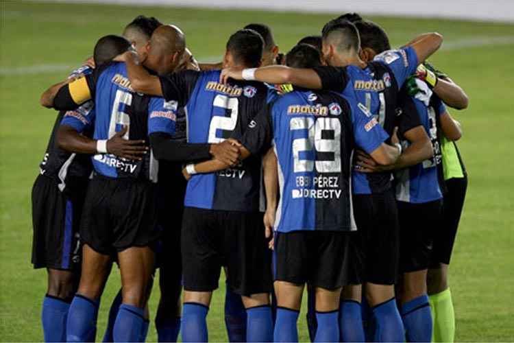 Adversário do Cruzeiro nesta quinta-feira tem baixo rendimento em casa na temporada 2015