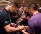 Treino aberto do UFC agita cassino em Las Vegas com protagonistas da edio nmero 187