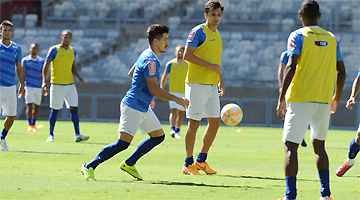 Fisiologistas indicam caminho de preparação do Cruzeiro para encarar jogo às 11h no Mineirão