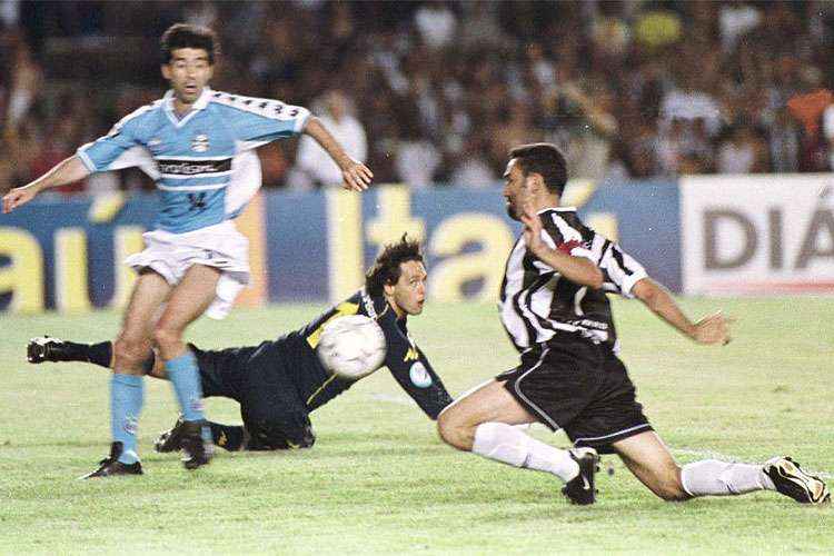 Grêmio Dados: 25/11/2001 - Campeonato Brasileiro: Atlético-MG 2x0 Grêmio