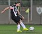 Artilheiro do Galo, Lucas Pratto celebra gols que deixam equipe no 'mano a mano' com Corinthians