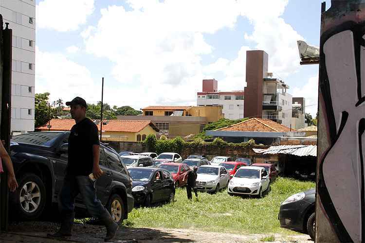 Novo' Mineirão criou problema de falta de vagas de estacionamento no  entorno, dizem comerciantes, Minas Gerais