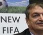 Pel entra na disputa presidencial da Fifa e apoia Champagne; leia entrevista do candidato