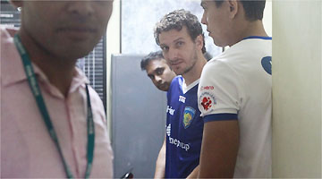 Elano é preso após final de campeonato na Índia