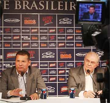 Com Gilvan, contratação de técnico nunca seguiu linha de trabalho e gerou rupturas na filosofia