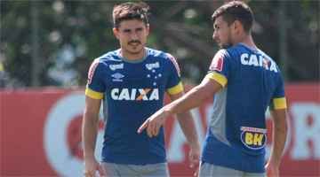 Willian relembra bons momentos contra o Figueirense e destaca importância da vitória