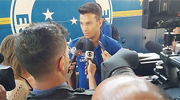 Sem Robinho, Cruzeiro embarca para Recife em busca da primeira vitória no Brasileiro