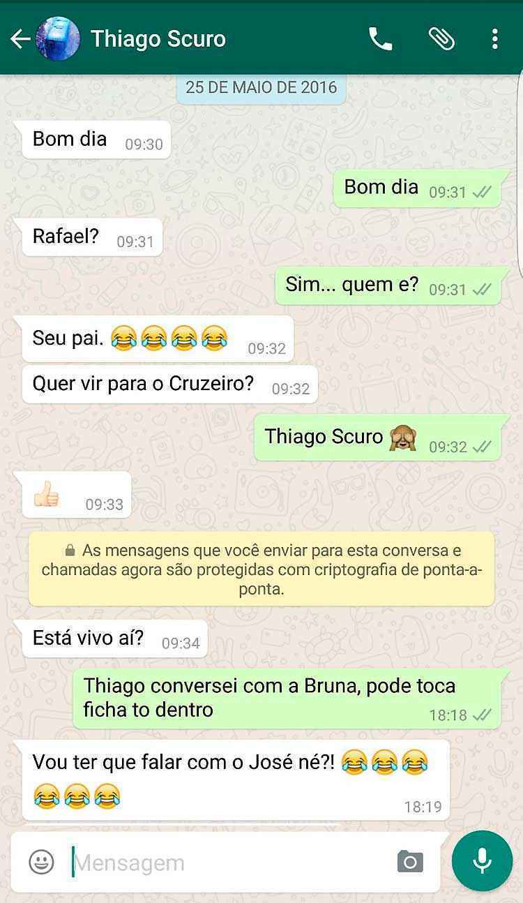 Mensagens desmentem posição do Cruzeiro e revelam diálogo entre Scuro e Rafael Martins - Superesportes Mensagens desmentem posição do Cruzeiro e revelam diálogo entre Scuro e Rafael Martins - Superesportes