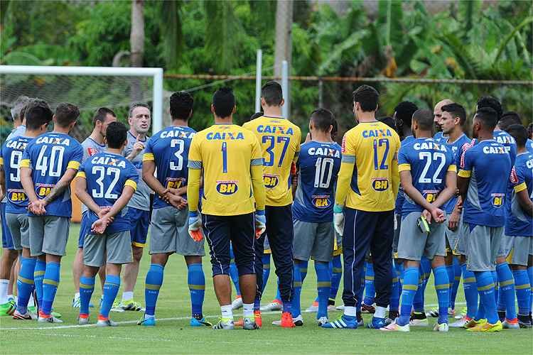 Com astral renovado após goleada e reforços, Cruzeiro recebe o Palmeiras no Mineirão