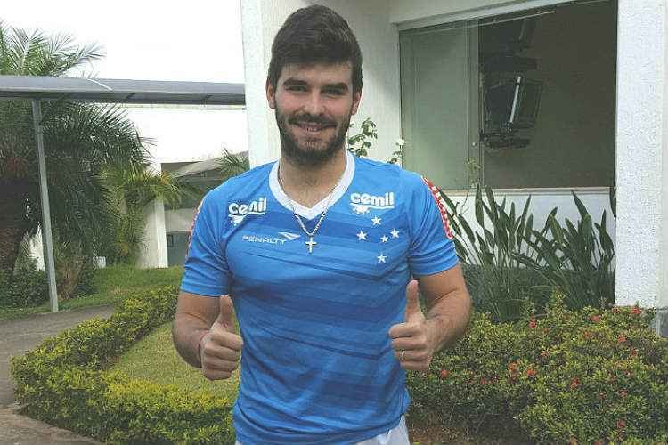 Contrapeso de Arrascaeta, uruguaio Latorre não vinga na base do Cruzeiro e pode ser emprestado