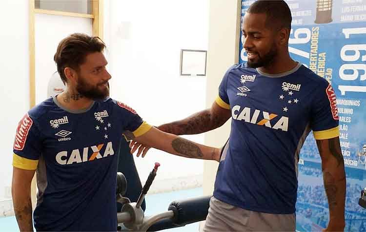 Rafael Sóbis passa por exames médicos e testes físicos antes de assinar contrato com Cruzeiro