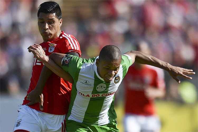 Edimar passa por exames, e Rafael Silva é emprestado ao Figueirense