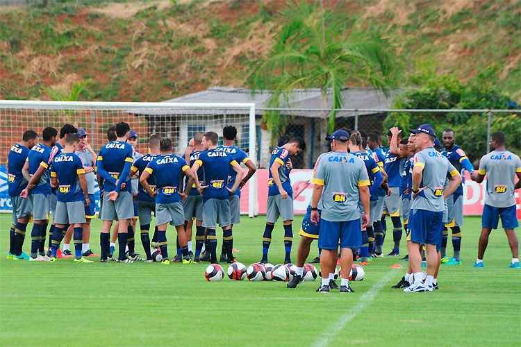Cruzeiro inicia temporada contra velho rival para dar volta por cima e quebrar jejum