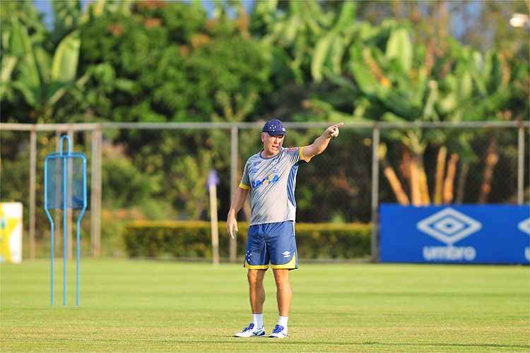 Alexandre Guzanshe/EM/D.A. Press