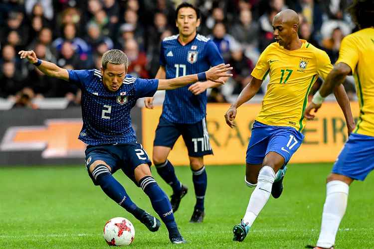 Com testes de Tite, Brasil bate Japão em penúltimo jogo do ano