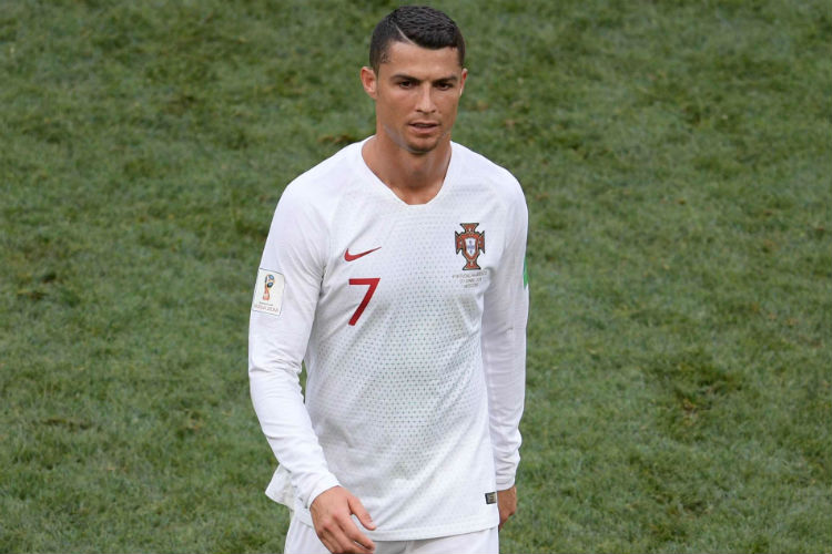 Artilheiro da Copa 2018, com quatro gols, CR7 mantém “pés no chão”