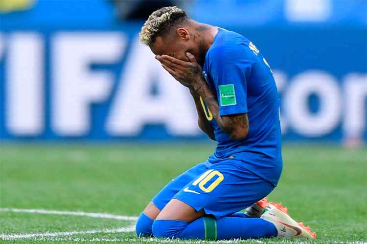 Neymar Chora E é Consolado Por Companheiros E Adversários Em Jogo Do ...