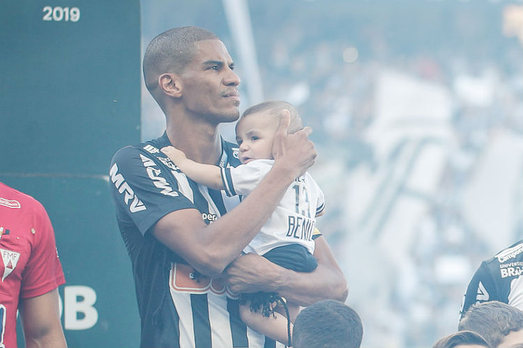 Titular absoluto, goleiro Everson completará 50 jogos pelo Galo hoje