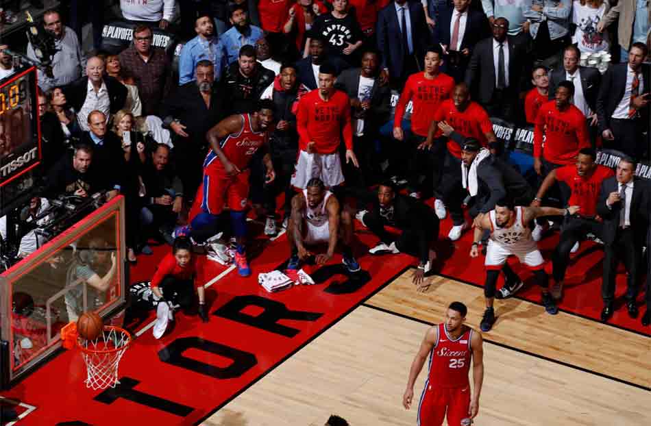 Raptors: Jogo de Basquete em Toronto com crianças - Brasileira em