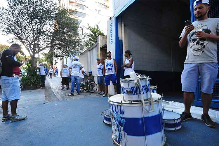 13/06 - TERÇA-FEIRA NOITE DO BI-FEMININO