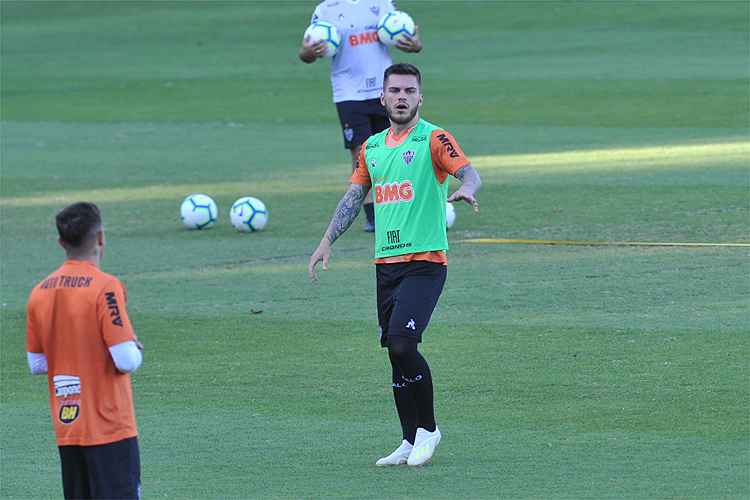 Atlético Inicia Semana De Clássico Contra O Cruzeiro Com Dois ...