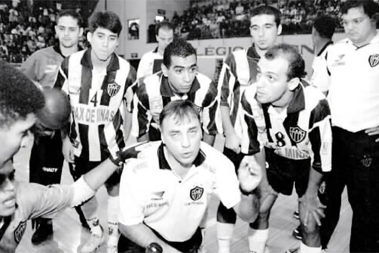 Morre Miltinho, técnico campeão mundial de futsal pelo Atlético-MG