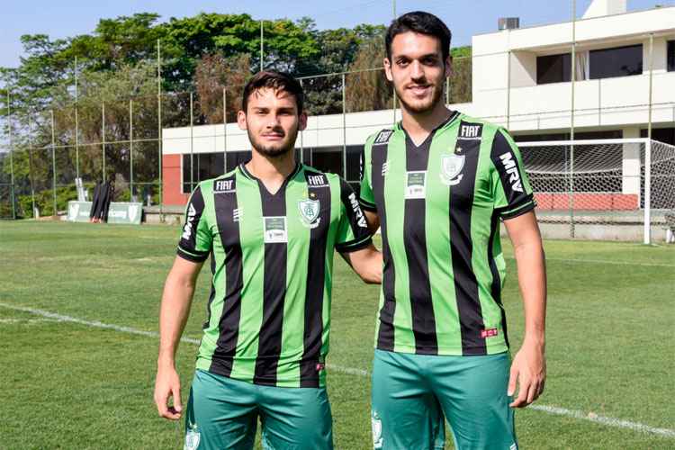 Goleiro Lucas França chega por empréstimo ao Guarani - Lance!