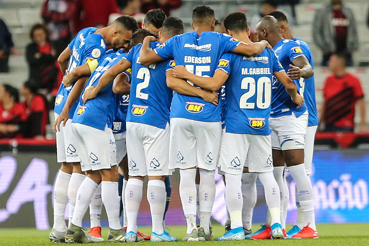 Cruzeiro x Vasco: duelo contra o rebaixamento põe à prova pequena série  invicta da Raposa