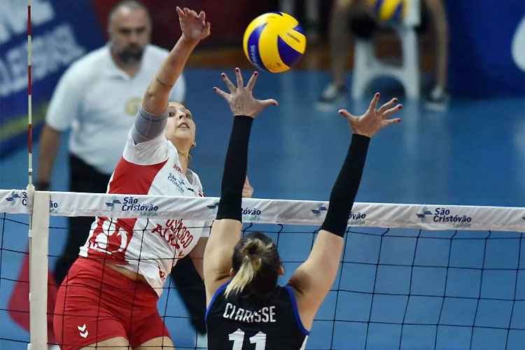 Em casa, Osasco vence Pinheiros de virada na Superliga Feminina - Super Esportes - DF