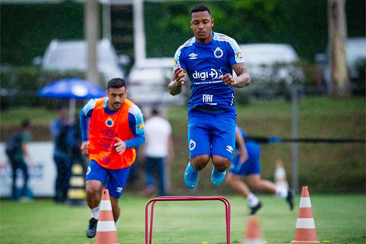 Cruzeiro enfrenta lanterna Avaí e busca vitória para dar salto na tabela do Brasileiro - Superesportes