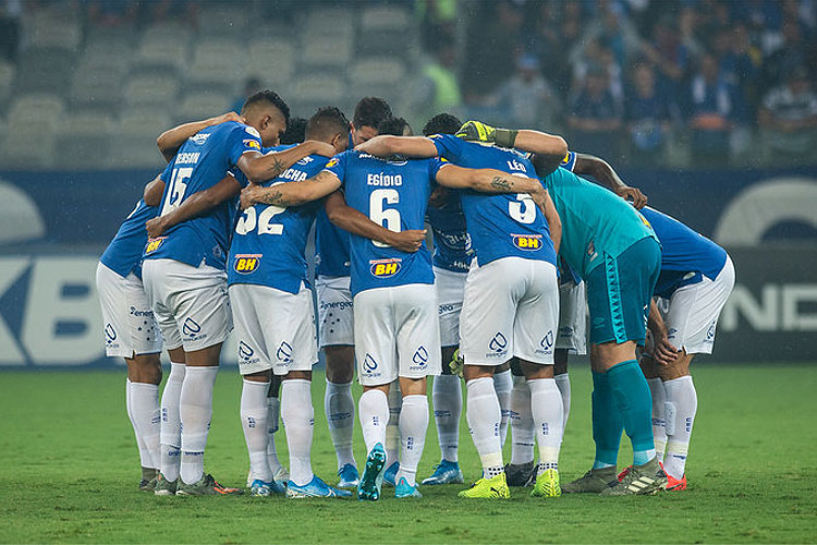 Relembre a queda do Palmeiras para Série B em 150 fotos