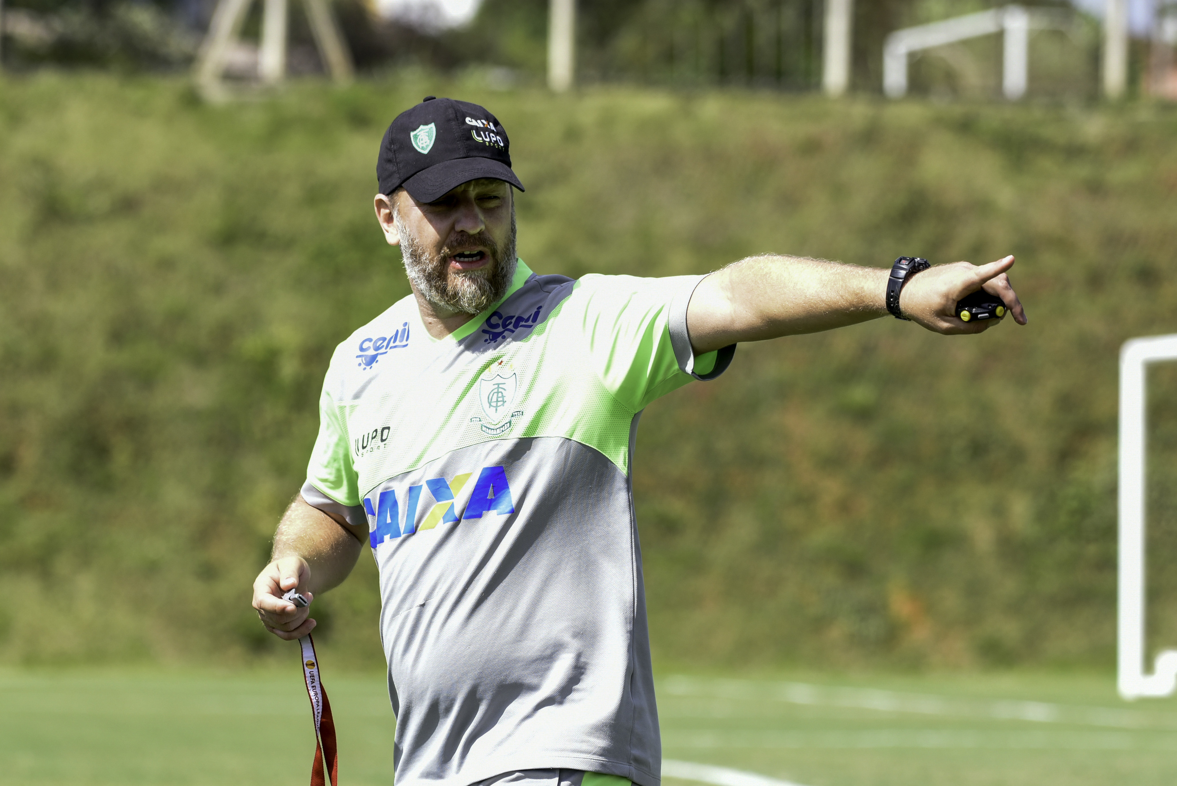 Treino de Mano surte efeito e Cruzeiro volta a marcar em cobrança de falta  após 29 jogos - Superesportes