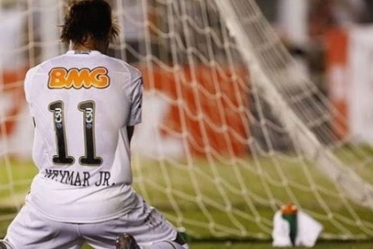 Neymar homenageia Santos no aniversrio do clube e avisa: 